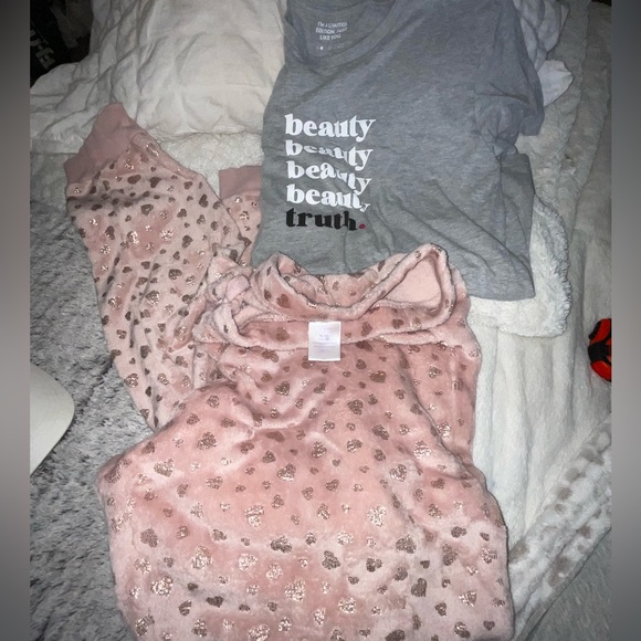 pink gold heart plush PJs sweats*Bobbi Brown cosmetics beauty truth gray Tee 2pc - Picture 2 of 10